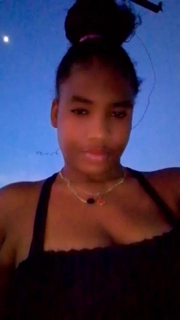 @Laura la para
