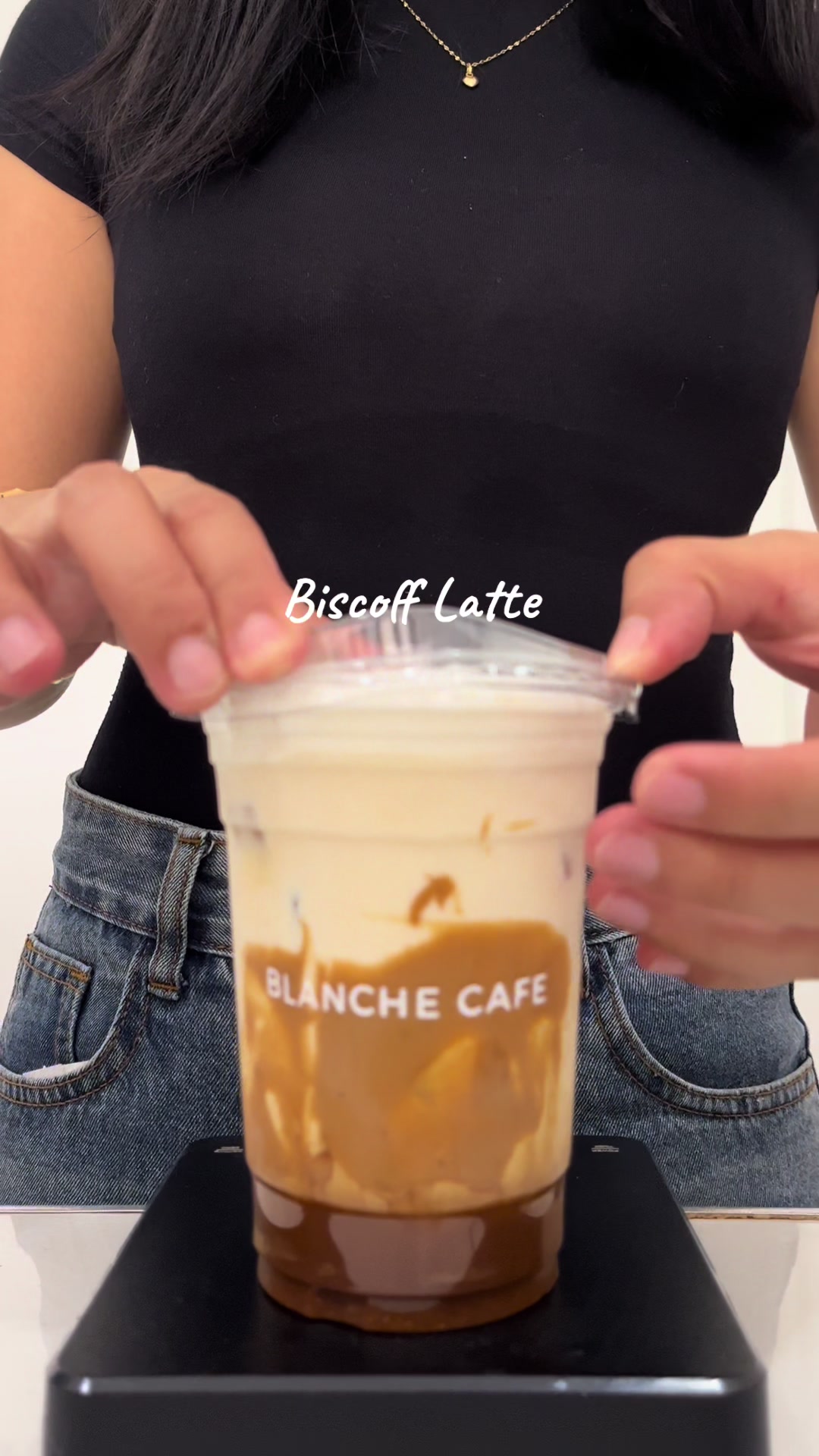 @Blanche Cafe