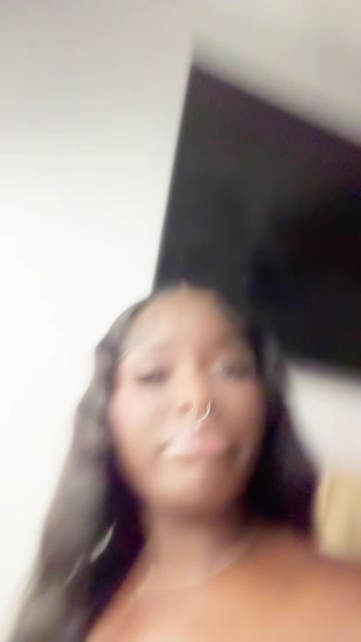@kdolly003