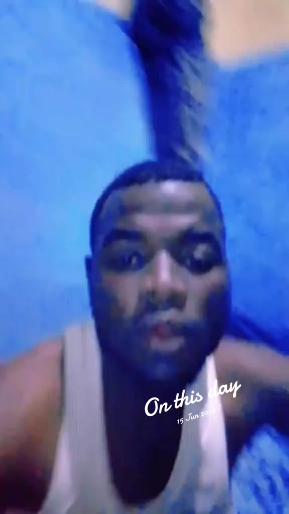 @Ezii