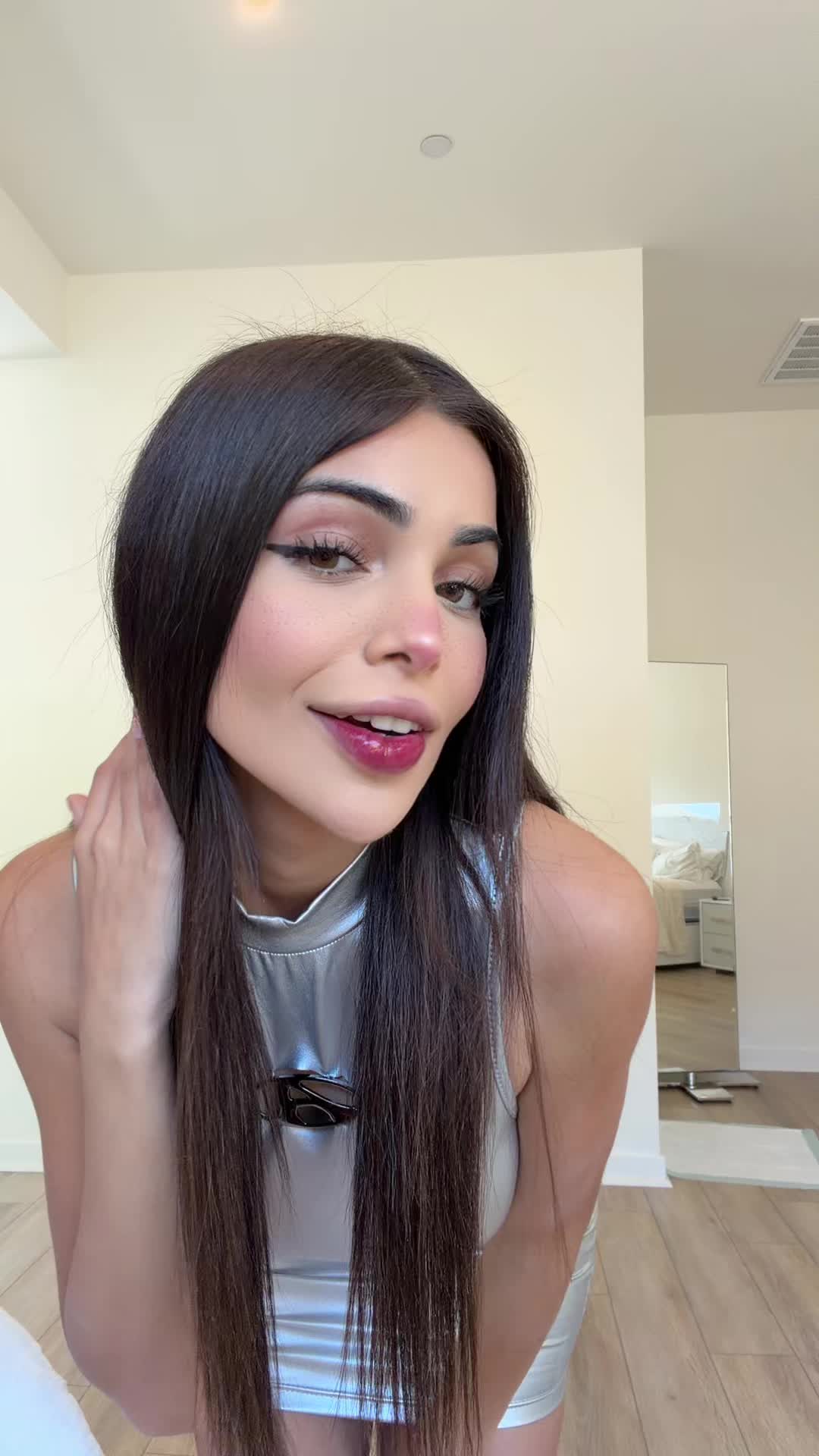 @Alina Rose