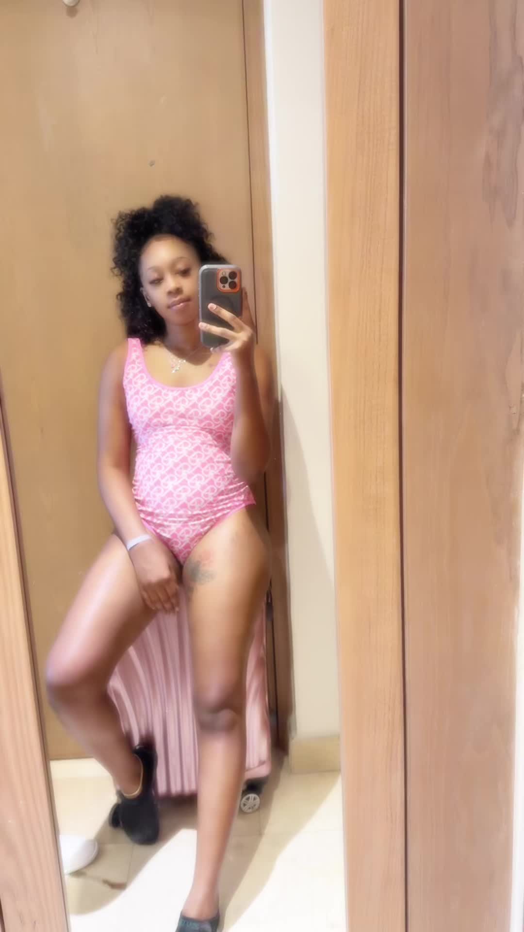 @Miss_Robinson