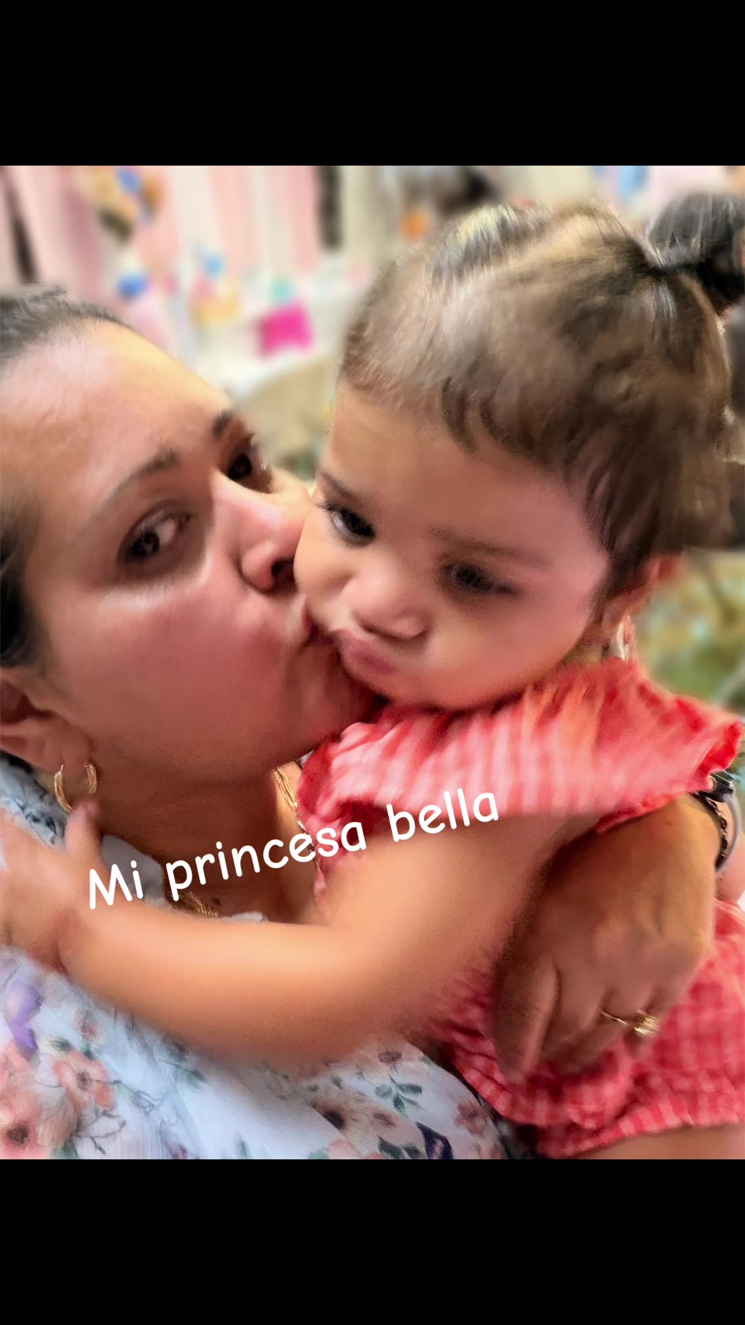 @ANA 🧿 RUIZ 🪐🐝 🙌📿🇺🇸