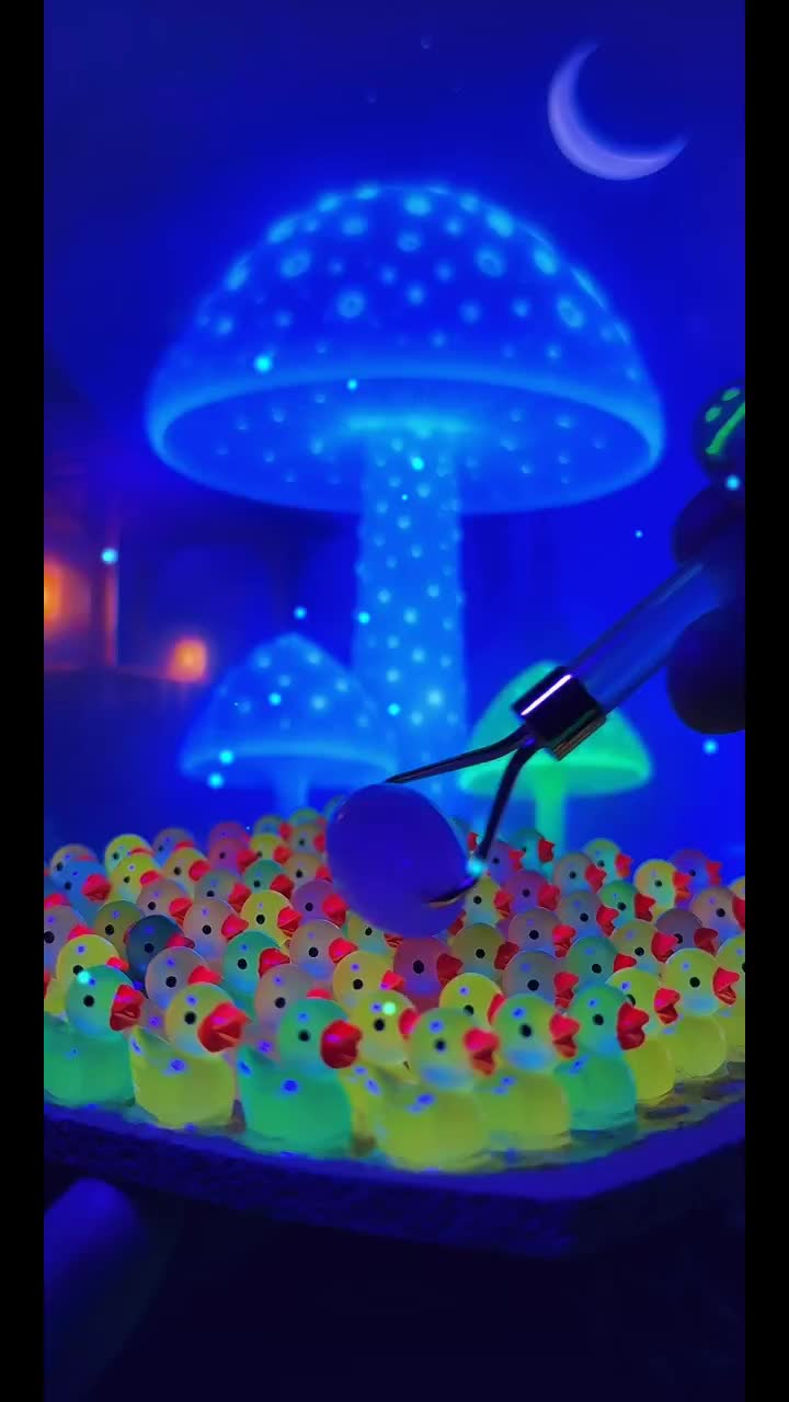 @The ASMR Neon Cafe