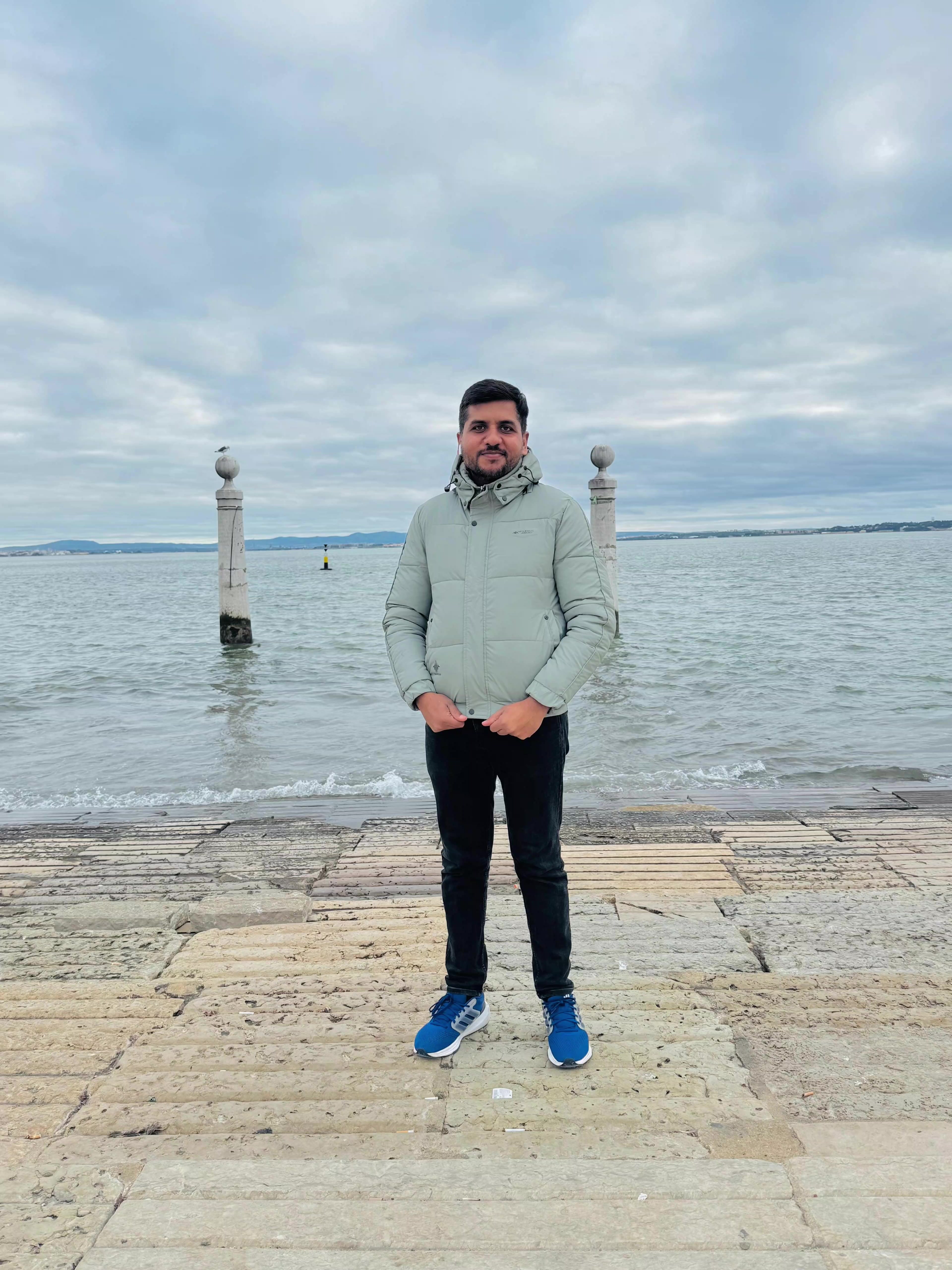 @HafizRizwanJani 🇵🇰 🇵🇹🇪🇺
