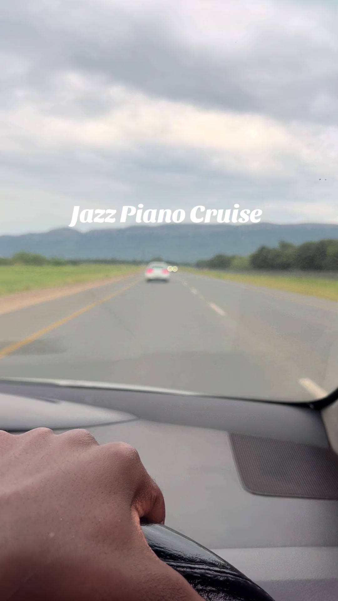 @PhemeloSaxer