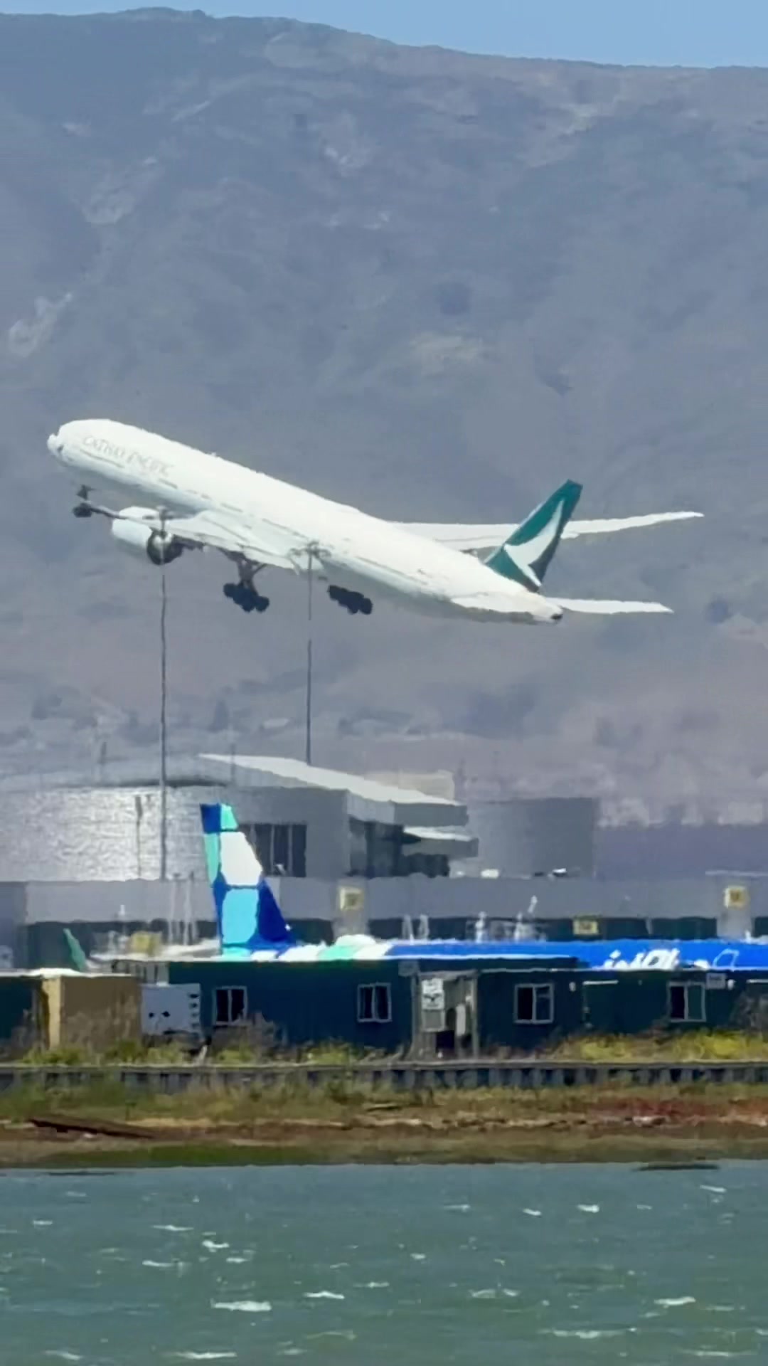 @RJ PlaneSpotting