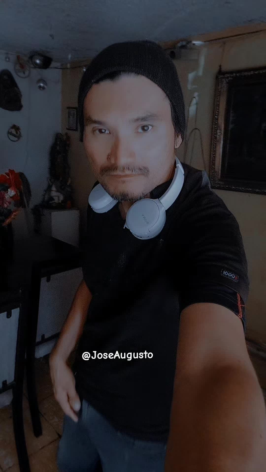 @José Augusto