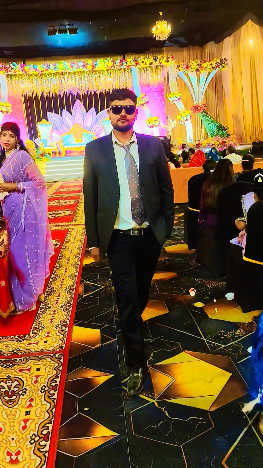 @Giri Dhar