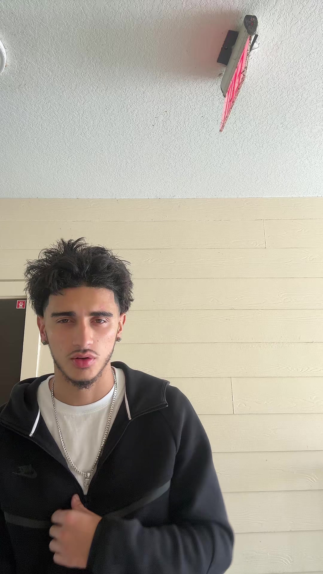 @Lil Izzy🩸