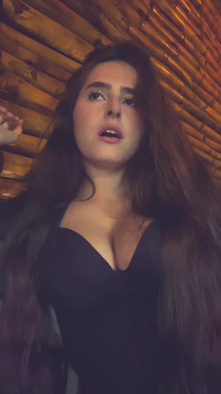 @Larissa Victorello