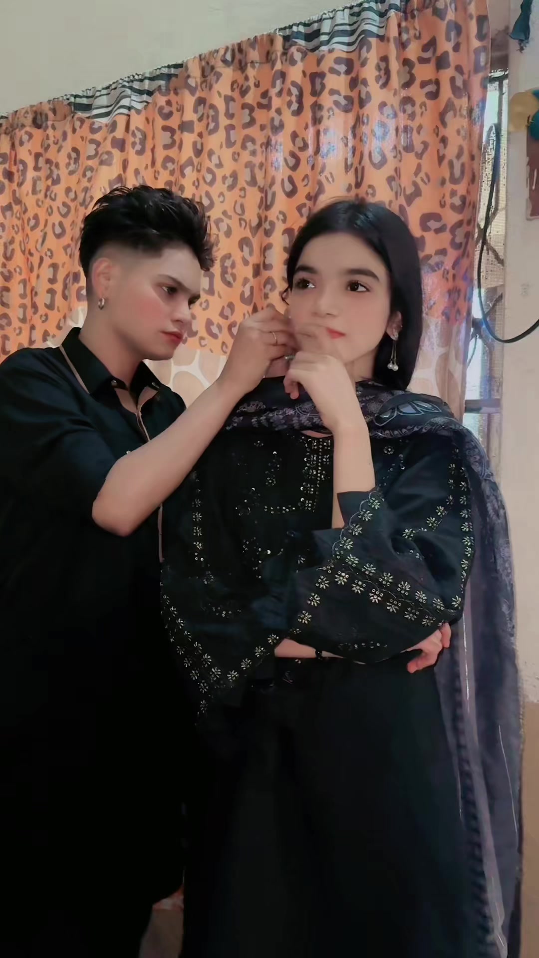 @kukigujar Official&spades;️
