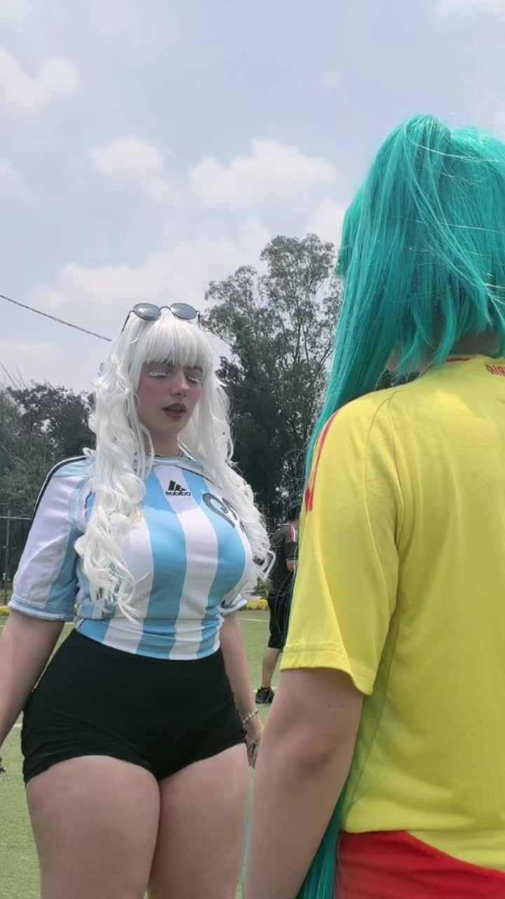 @Julieta ❤️ (GirlOfNox)