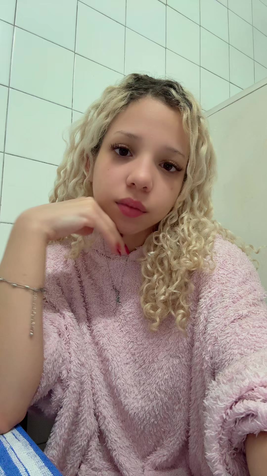 @Ang&eacute;lica