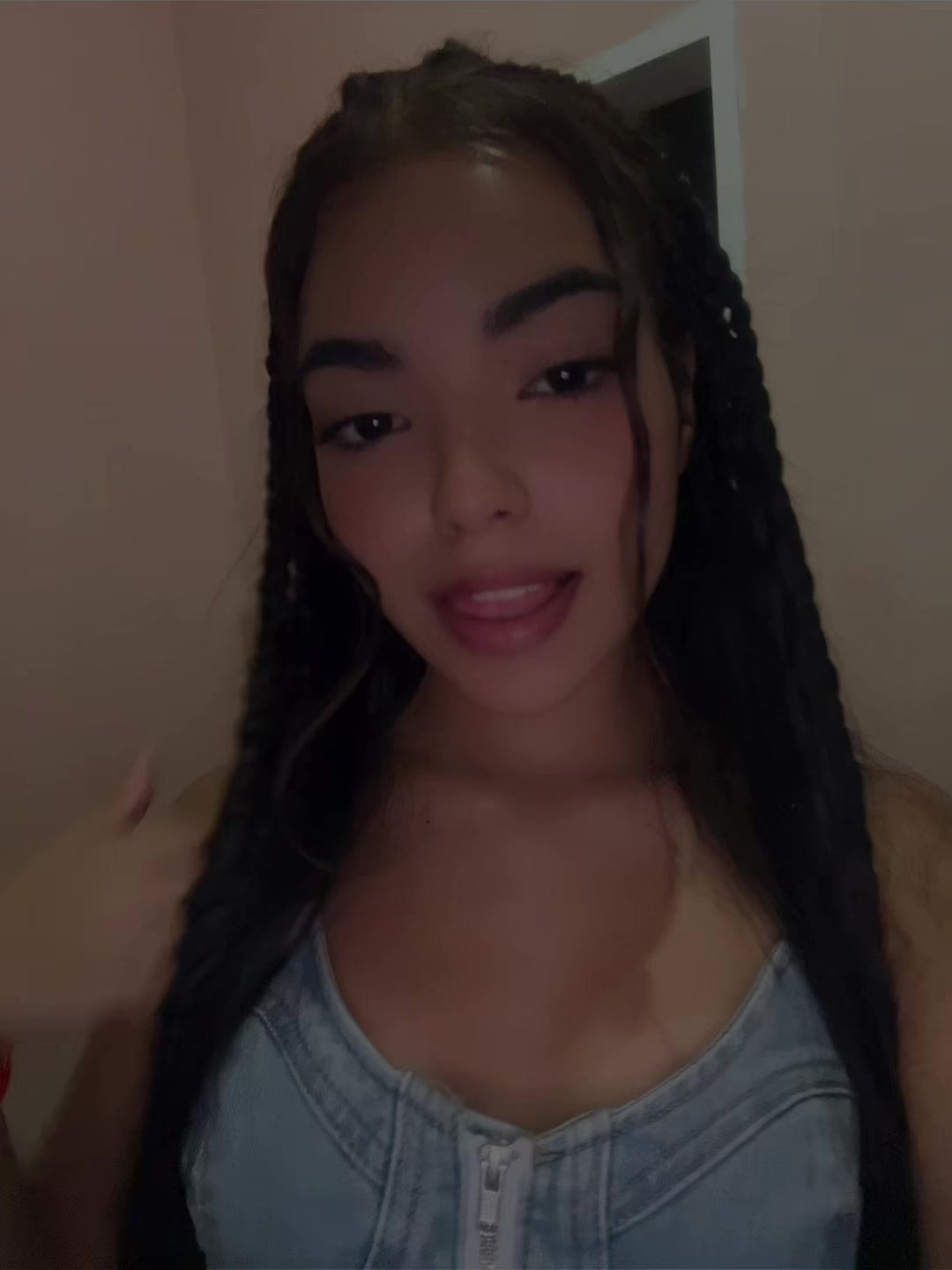@𝔄𝔫𝔞𝔦𝔰 𝕰