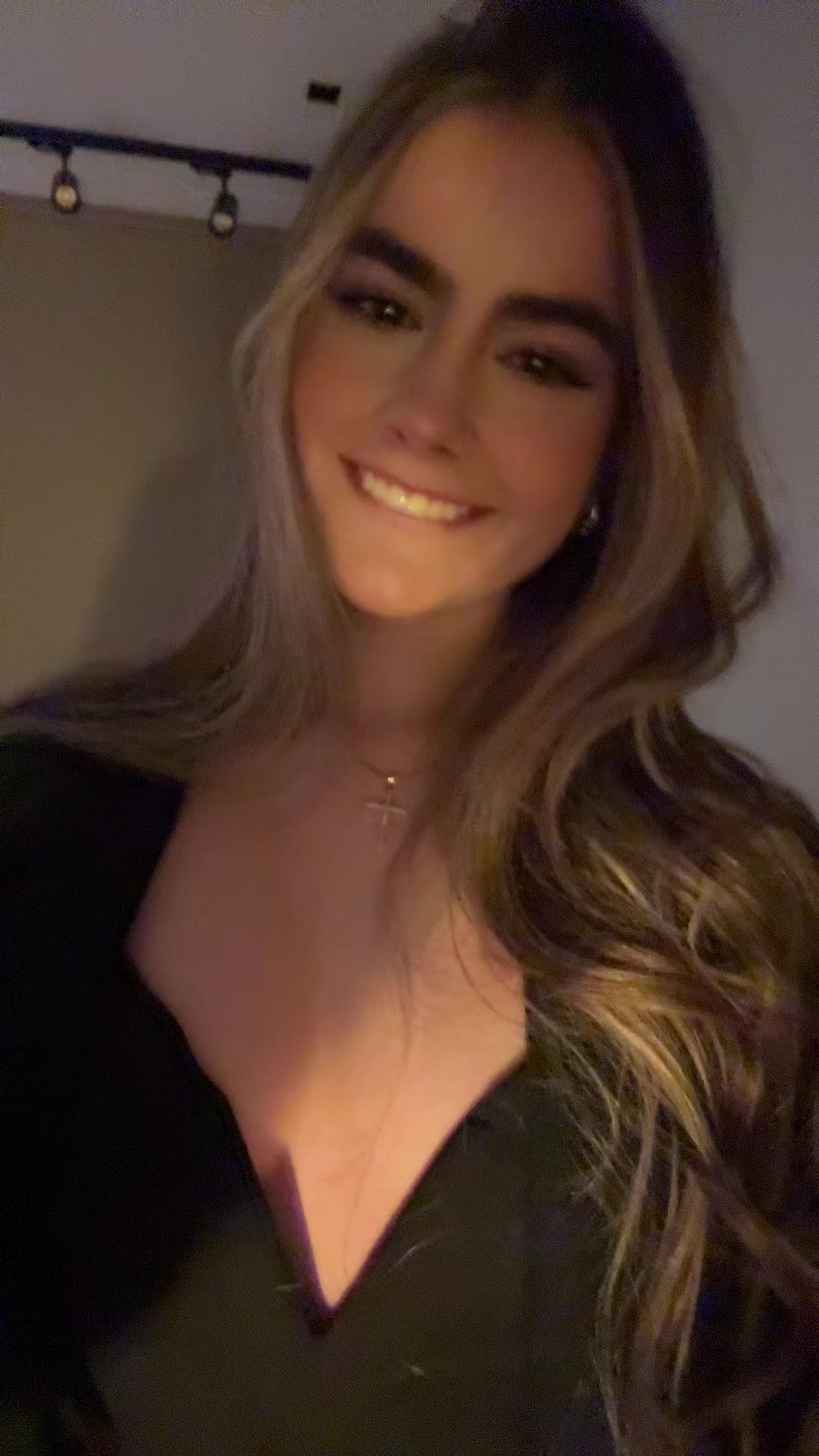 @𝐑𝐚𝐪𝐮𝐞𝐥𝐥𝐞