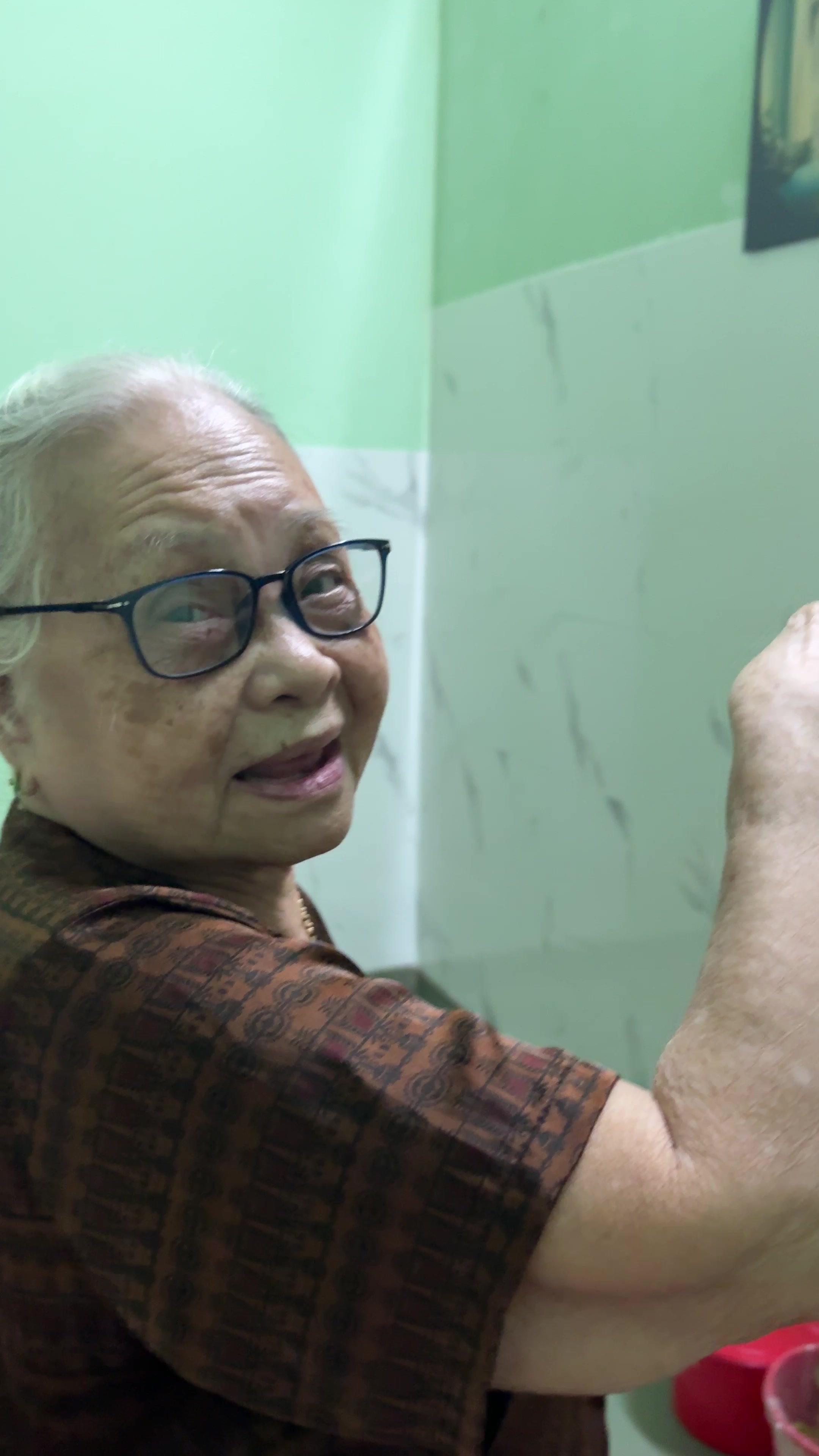 @Nguyễn Hồng Thủy