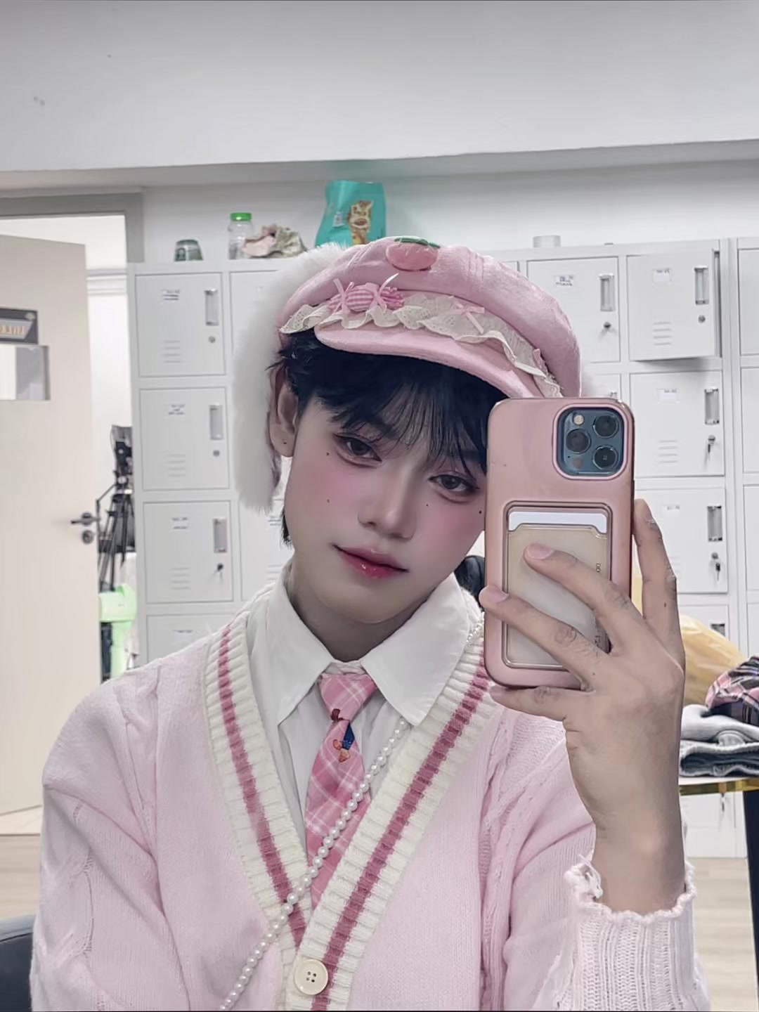 @โลมาตาแป๋ว(。˃ ᵕ ˂ )♡