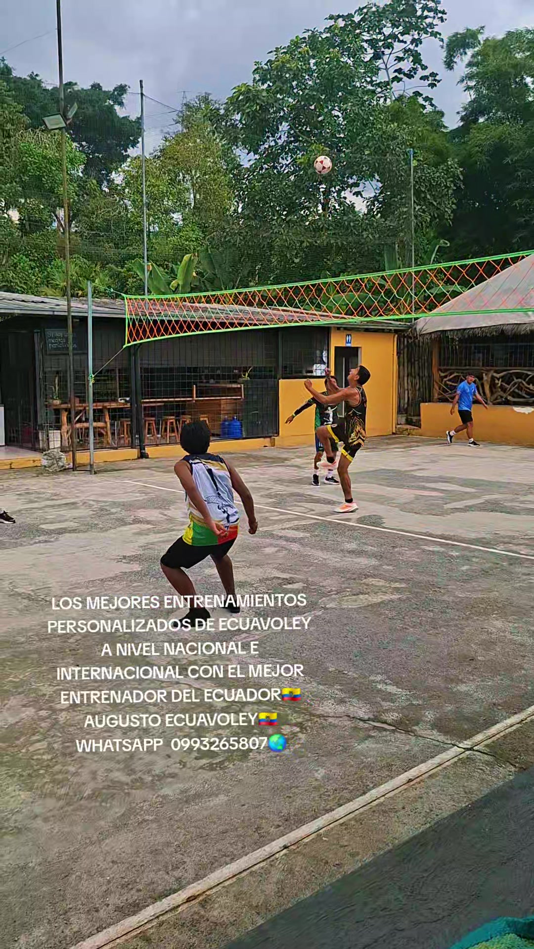 @Entrenador Augusto Velasco Ecu