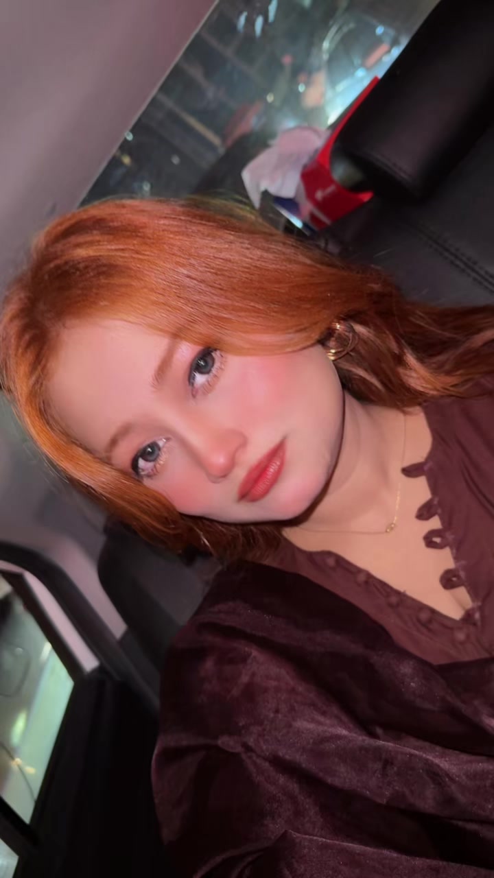 @ZARA✨🖤