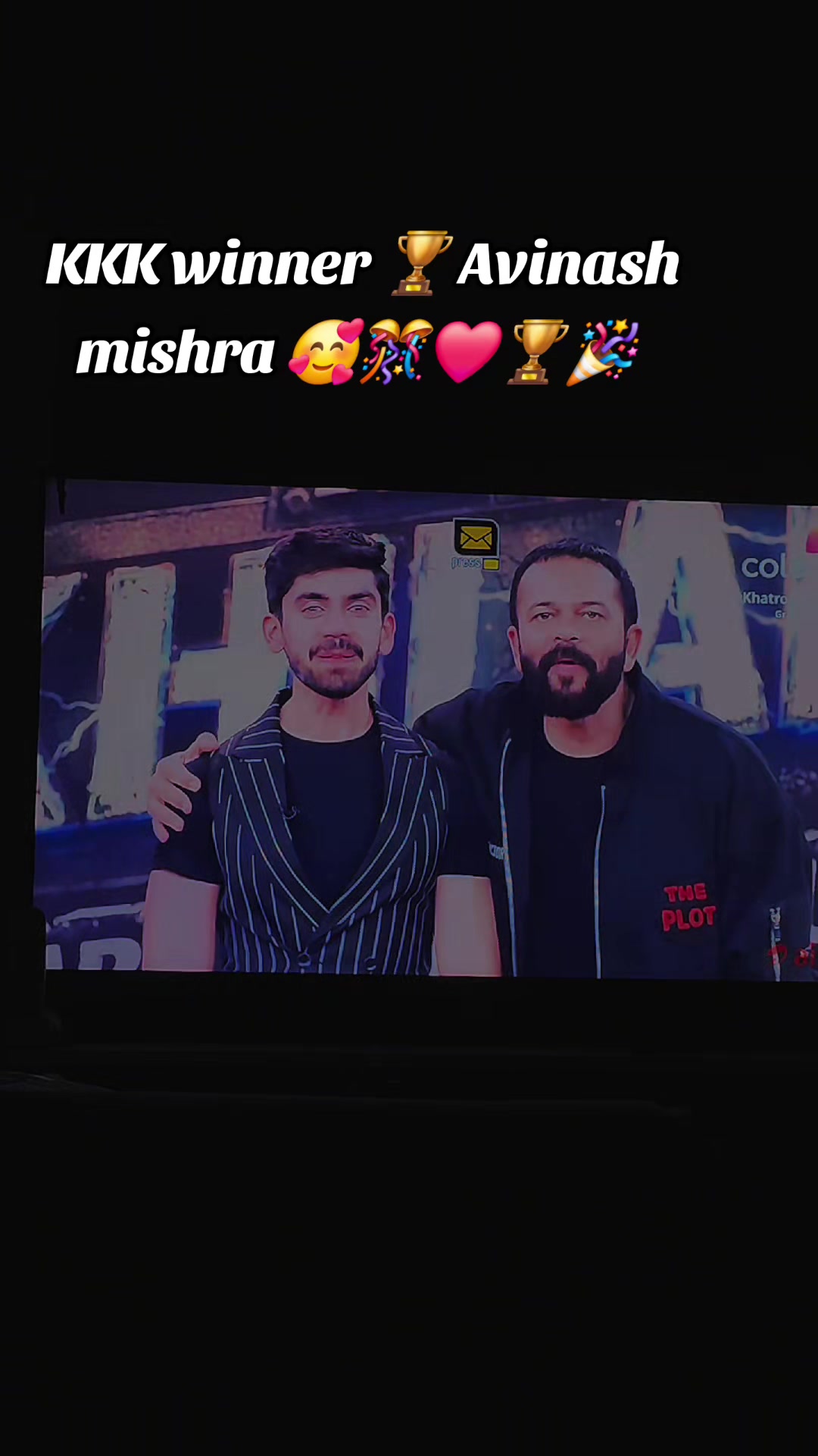 @Sakshi Singh💎