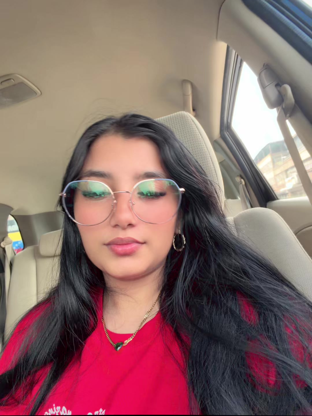 @🦚