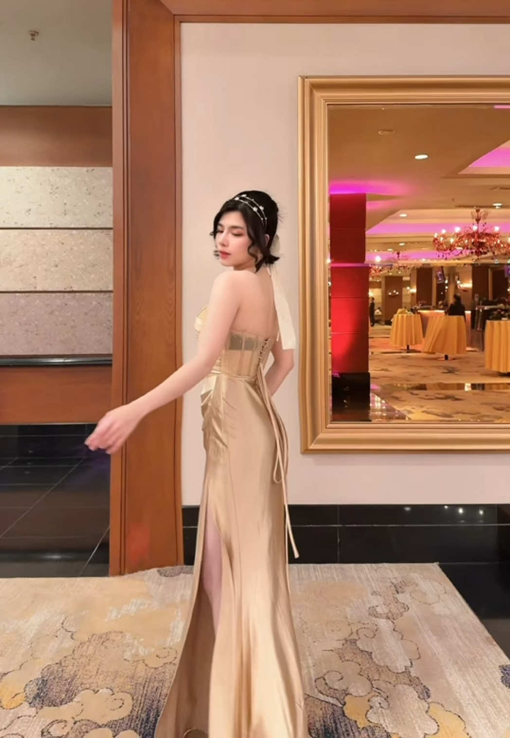 @Elle