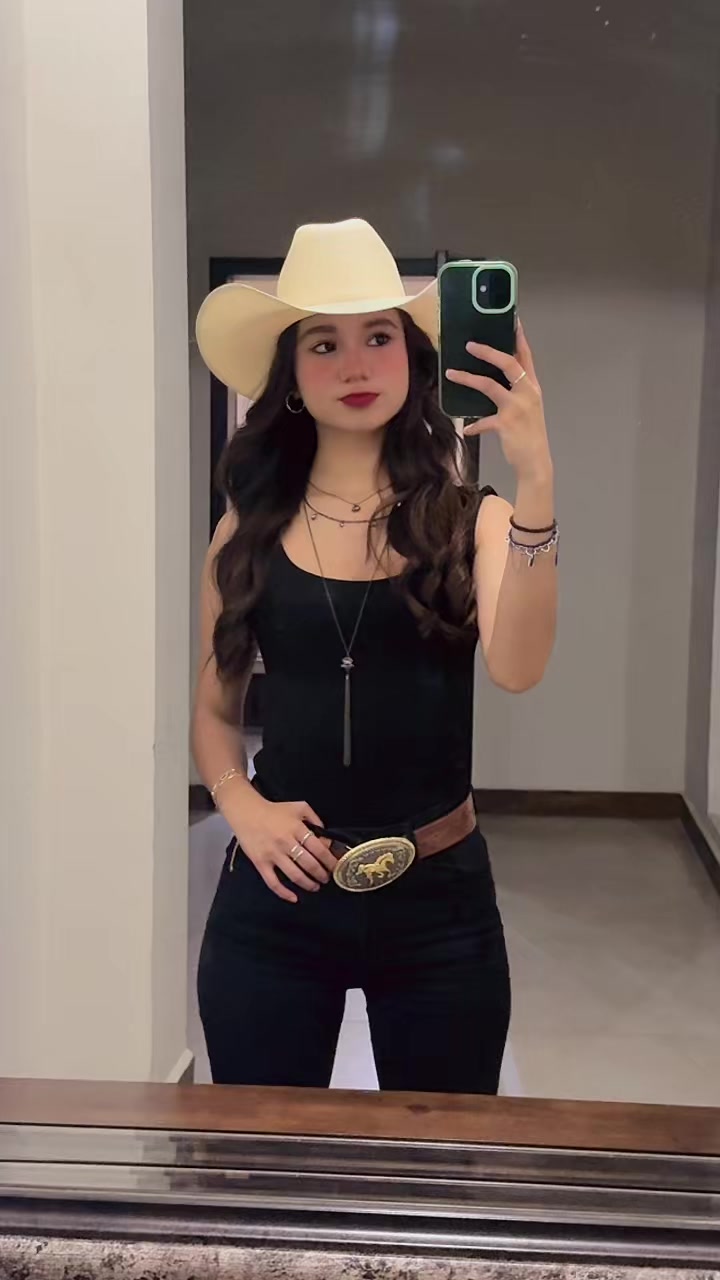 @Lozanito🐮🌽
