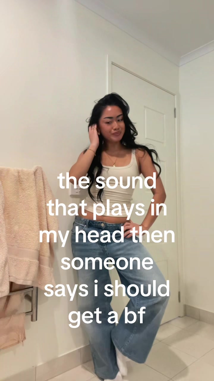 @TH💋NIA