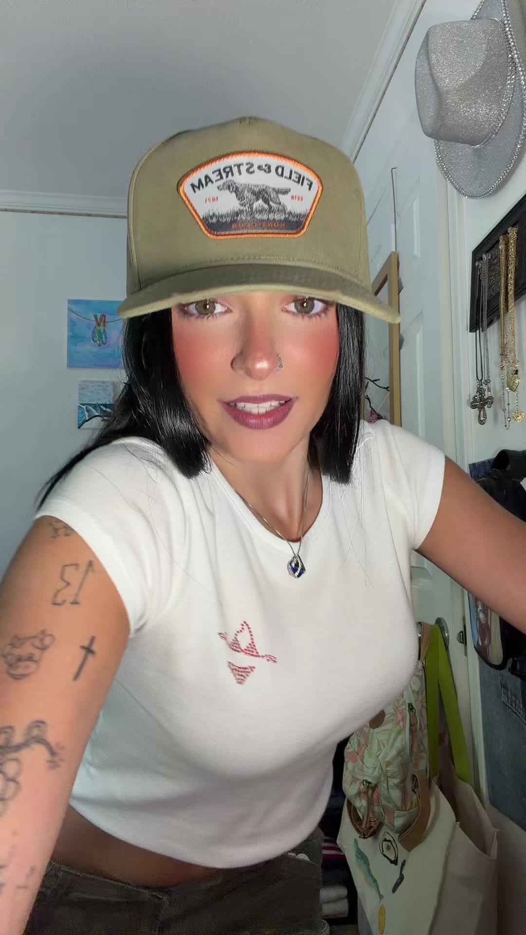 @Valentina Marie