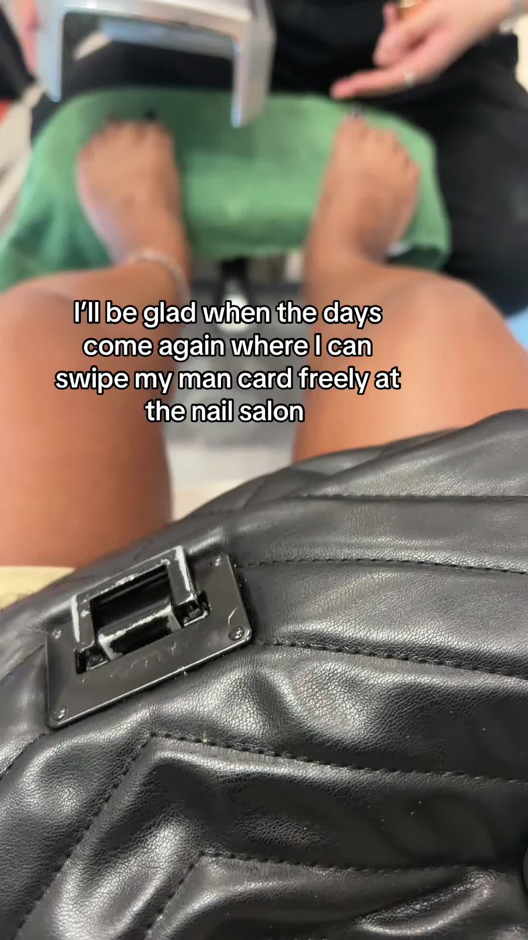 @Anijahh_