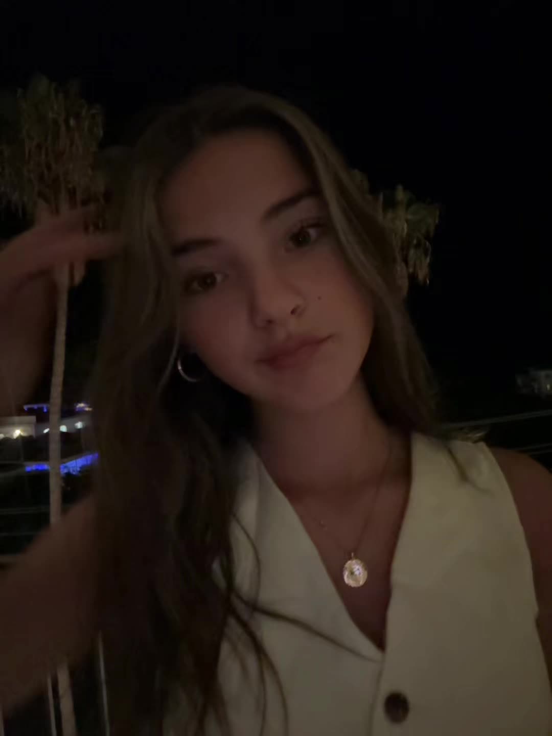 @averyy