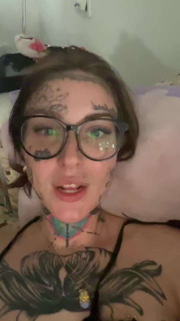 @powderpuffgrrrl