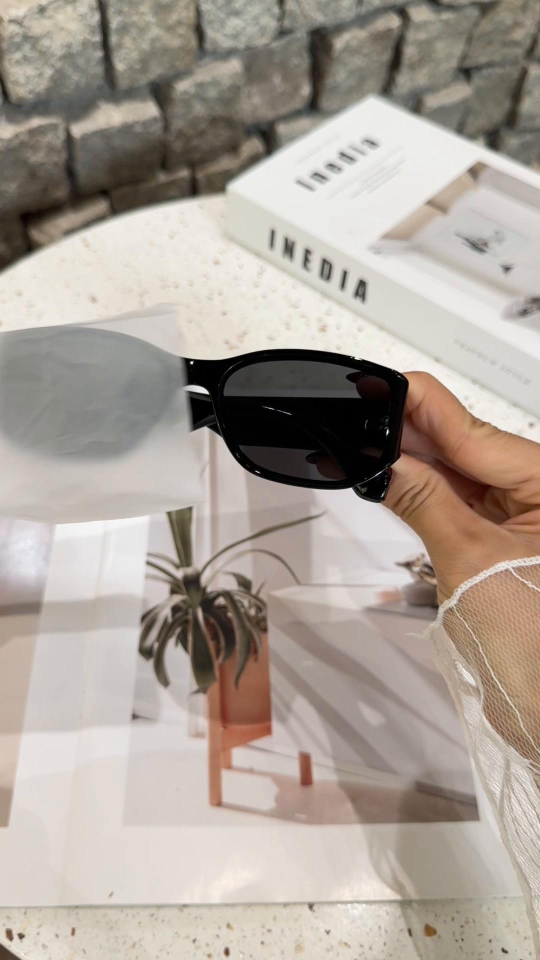 @J.K Glasses