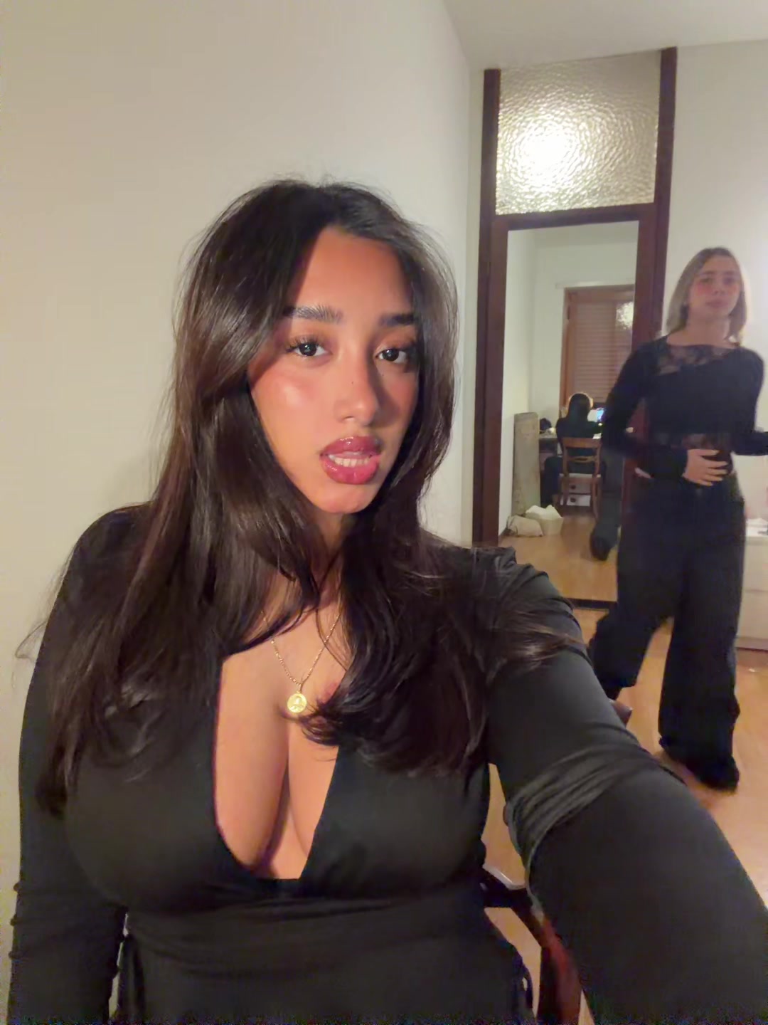 @Mia Victoria