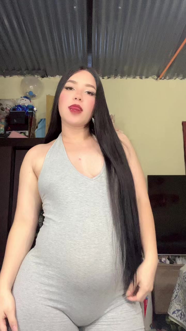 @Gabriela 🦋🤍🎄