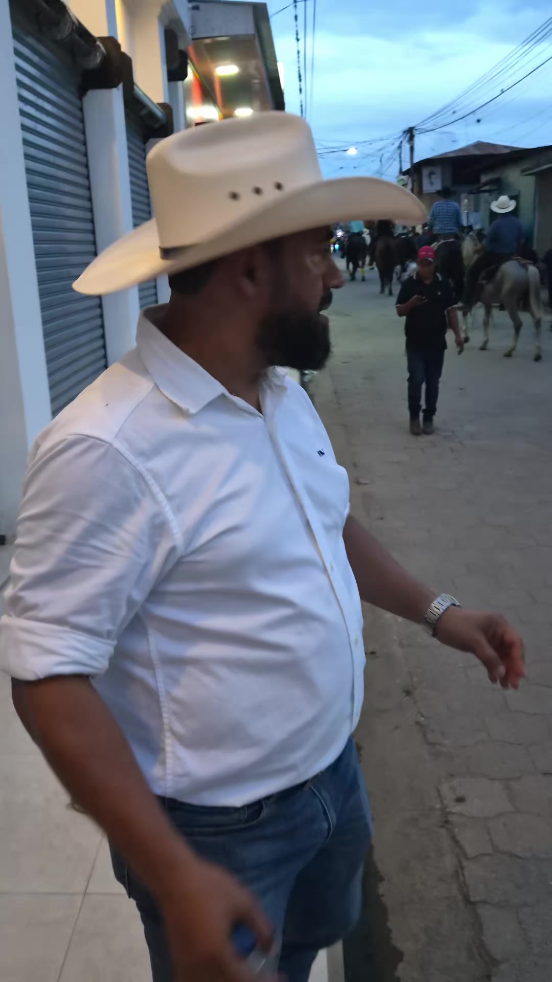 @zapata