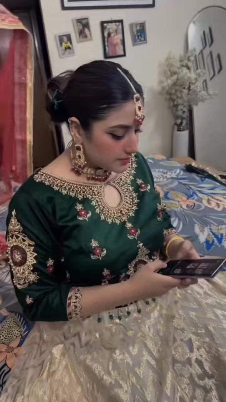 @Amjad Khan