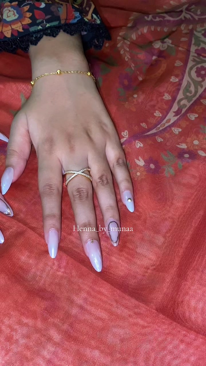 @Henna_by_munaa