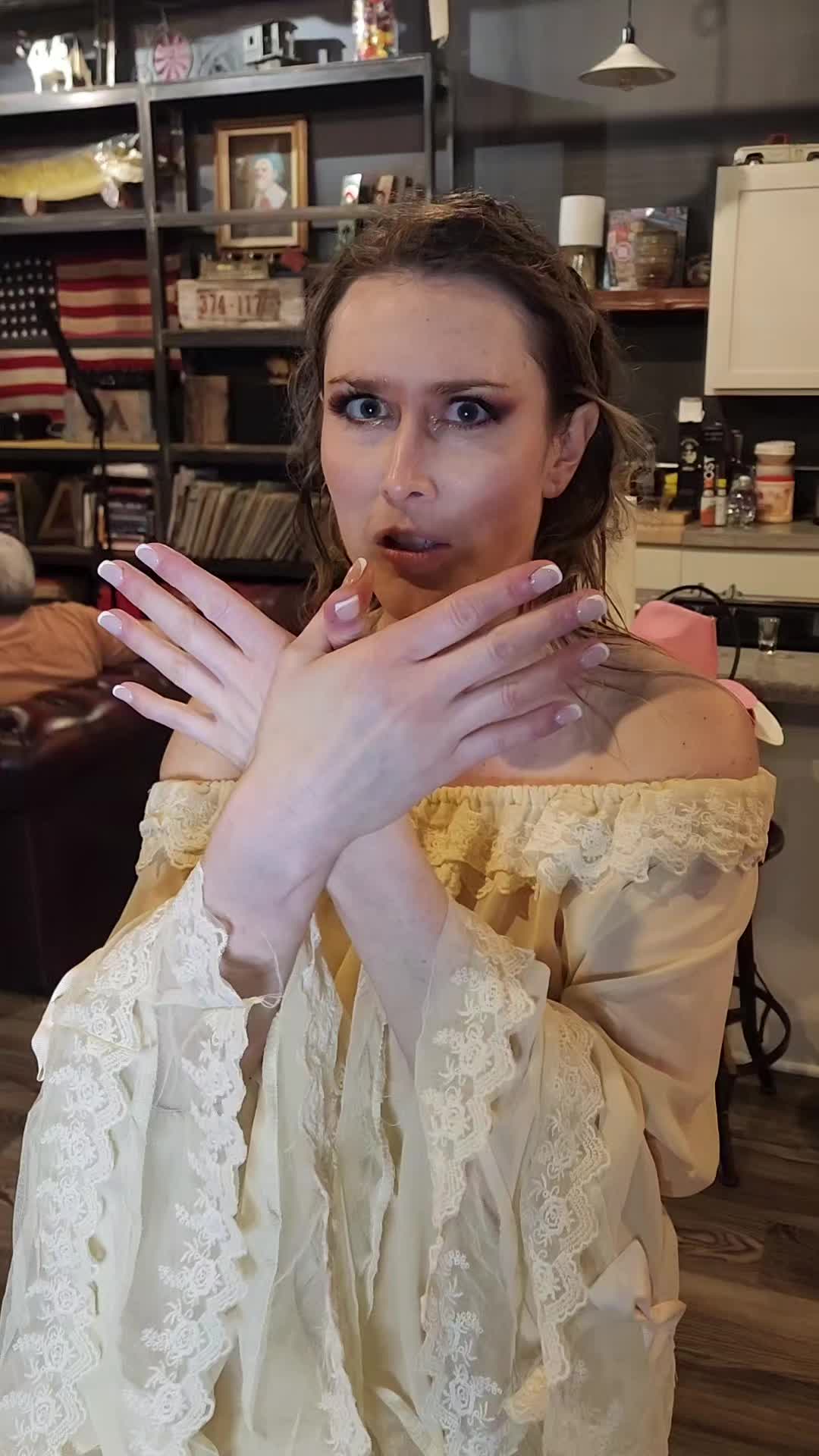 @Noelle Rose