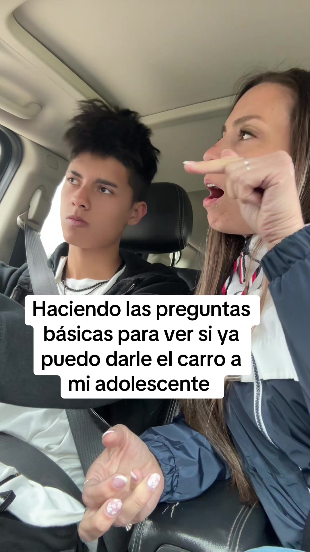 @Mama Latina Moderna
