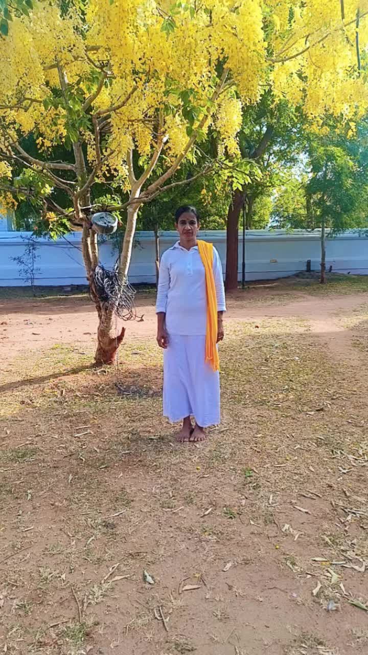 @නිලුකා ගුරු මෑණියෝ 🙏🙏🙏🙏