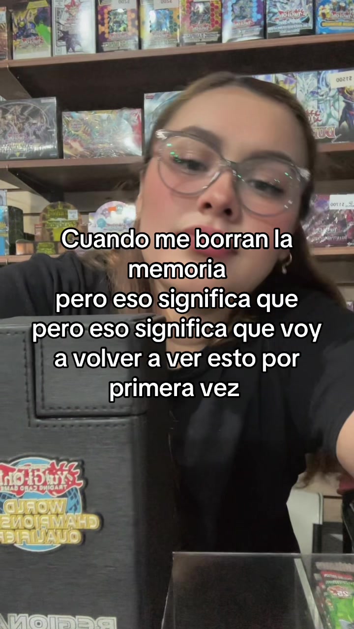 @missrobinafloo