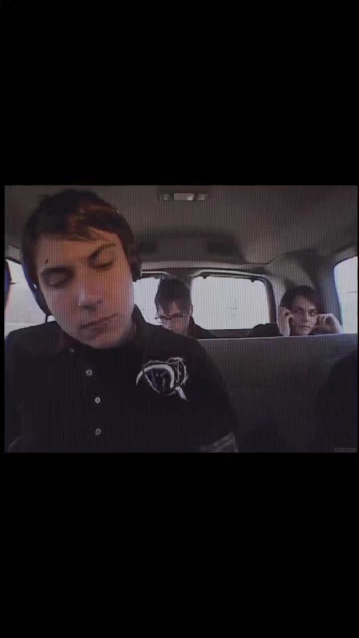 @Warning_S&iexcl;ng