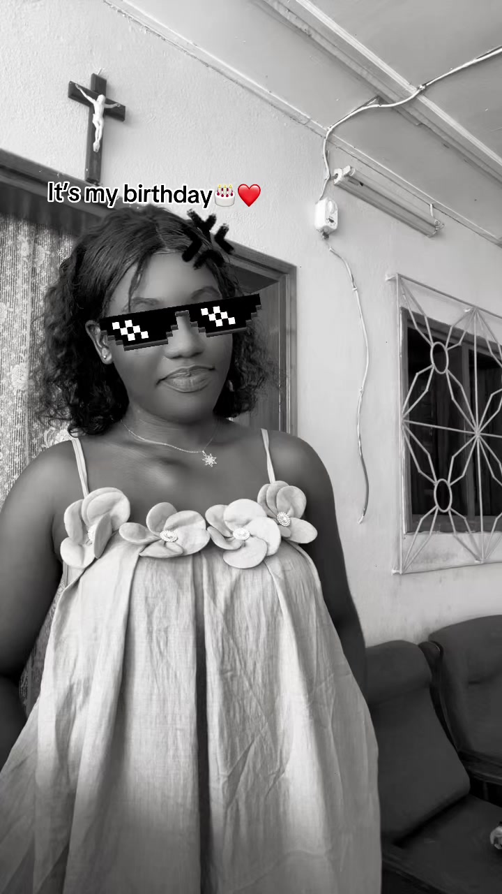 @naomieprecieuse01