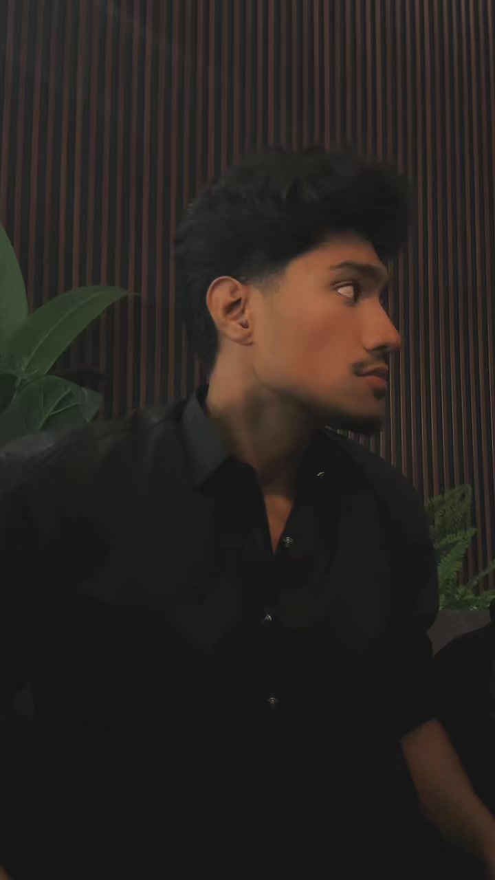 @𝐌𝐞𝐞𝐫𝐚𝐧🕊️