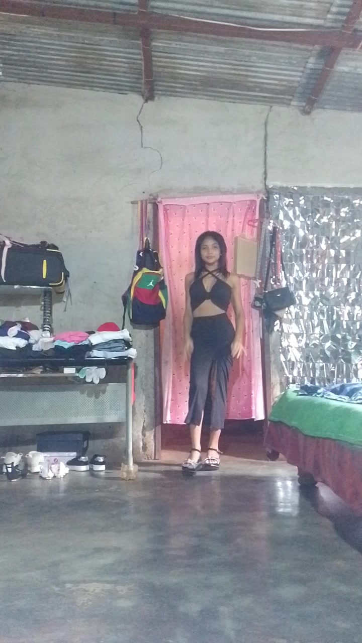 @👑La Peque&ntilde;a👑