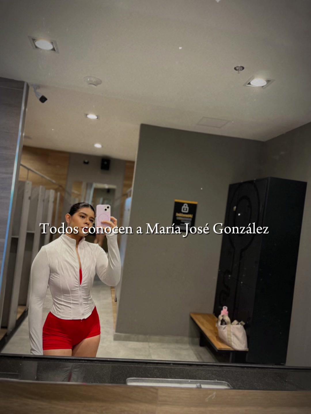 @Majo Gonz&aacute;lez 🦋🖤
