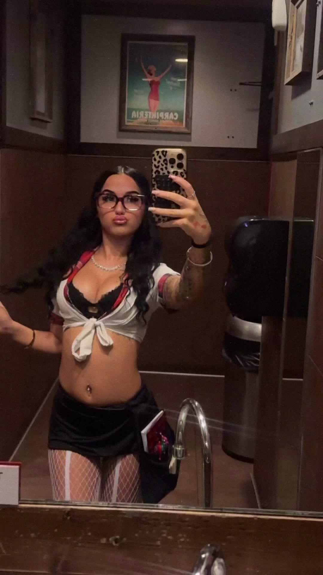 @kensdeniseee