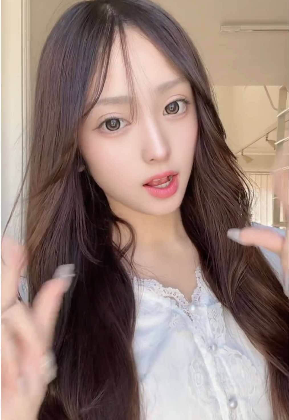 @胡晴